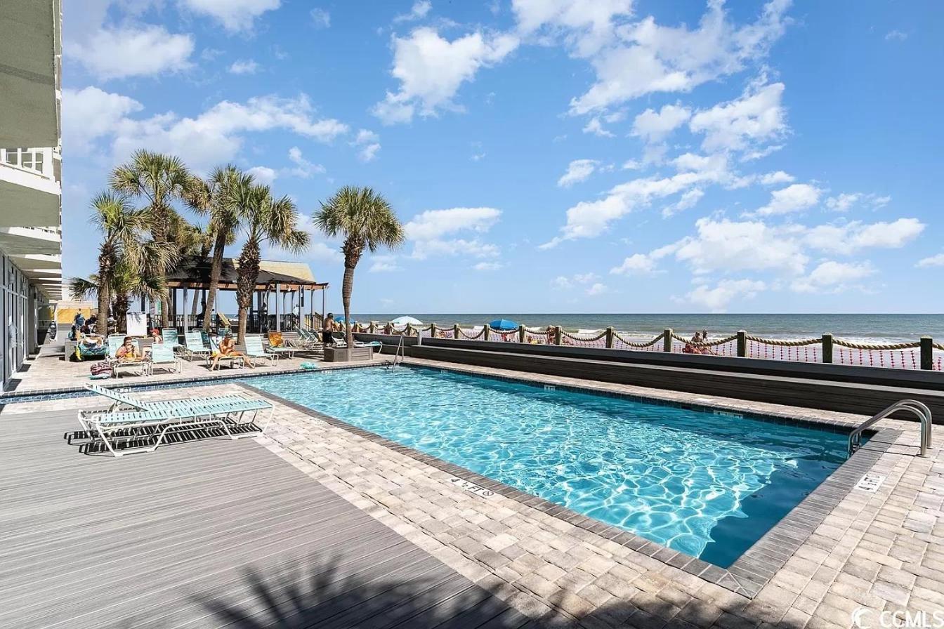 405 Waters Edge Hotel Garden City Eksteriør billede