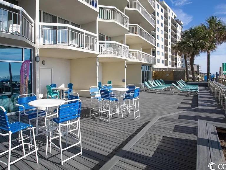 405 Waters Edge Hotel Garden City Eksteriør billede